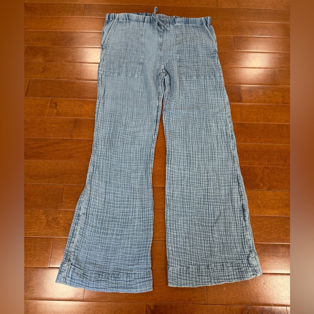 Faherty Light Blue Textured Wide-Leg Drawstring Pants - Picture 2 of 5